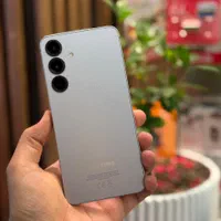 سامسونگ galaxy s25 plus با حافظهٔ ۵۱۲ گیگابایت