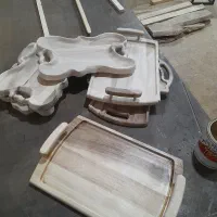 سینی .قندون .کاسه .اردوخوری چوبی|ظروف سرو و پذیرایی|یزد, |دیوار