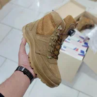 چرم کوهنوردی وکار با ۶ ماه ضمانت سایز ۴۰ تا ۴۵ چرم