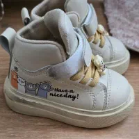 پوتین و نیم بوت  بچگانه سایز ۲۲|کیف، کفش، کمربند|تبریز, |دیوار