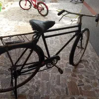 دوچرخه‌ ۲۸ قدیمی