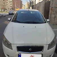 رانا ۹۴ سفید یک لکه رنگ
