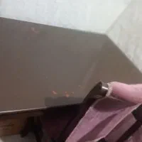 یک عدد میز ناهار خوری ۶نفره با ۴عدد صندلی|میز و صندلی غذاخوری|پرند, فاز ۴|دیوار