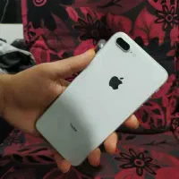 آیفون ۸ پلاس