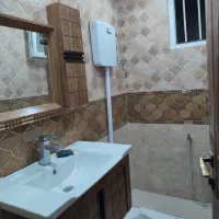 کاشی کار کاشی کاری رفع نم نصاب بین کابینت کاشیکار