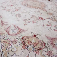 فرش کرم رنگ ۱۲ متری کار کرده|فرش|رشت, باهنر|دیوار