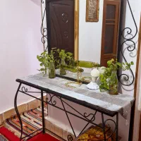 سرویس کامل آرایشگاه فرفورژه دکور گیسوآرا|آرایشگاه و سالن‌های زیبایی|کاشان, راوند|دیوار