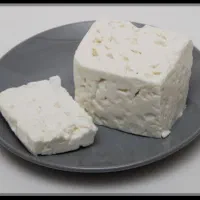 پنیر گوسفندی درجه یک ارگانیک