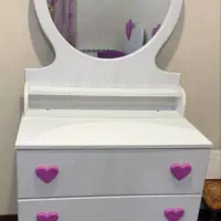 سرویس تخت خواب و میز آرایش و میز تحریر و کمد