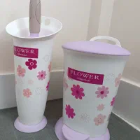 سطل و فرچه سرویس بهداشتی