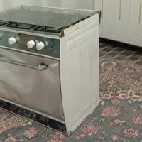 گاز  سالم تمیز فقط یه دونه شیشه مخواد|اجاق گاز و لوازم برقی پخت‌وپز|خمینی‌شهر, |دیوار