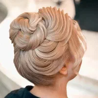 برای رژلب میکاپ ورنگ...مدل نیاز مندیم دونفر روز|خدمات آرایشگری و زیبایی|اردبیل, |دیوار