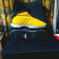 کتونی ادیداس crazy1