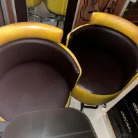 صندلی کوتاهی (رنگ)