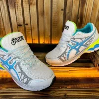 کفش آسیکس سایز42.43.44موجوده