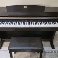 پیانو دیجیتال  Yamaha CLP330