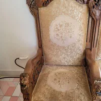 مبل کله شیری منبت کاری دست ساز هست و  ومیز پذیرای|مبلمان خانگی و میز عسلی|اصفهان, مصلی|دیوار