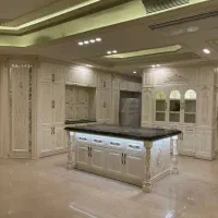 استاد کار ماهر چوب mdf