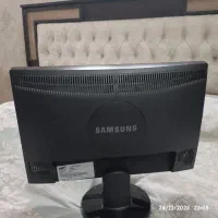 مانیتور ۱۹ اینچ سامسونگ سالم|قطعات و لوازم جانبی رایانه|اصفهان, شهرک میلاد|دیوار