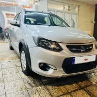 کوییک R نقره‌ای سقف‌مشکی مدل 1401