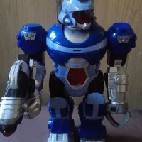 آدم آهنی موزیکال حرکتی|اسباببازی بچه|ارومیه, |دیوار