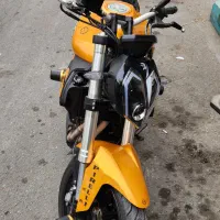 بنلی ۲۵۰ جفت طلایی