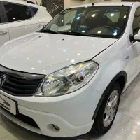 رنو ساندرو ۹۵ اتومات اتوگالری دنیز|خودرو سواری و وانت|تهران, هوانیروز|دیوار