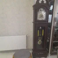 میز ناهار خوری ۸ نفره میز تلوزیون و ساعت ایستاده|میز و صندلی غذاخوری|شیراز, شهرک پرواز|دیوار