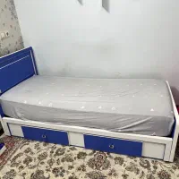 تخت و خوشخواب رویا با میز تحریر