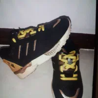 کتونی و بت بچه گانه|کفش و لباس بچه|رودهن, |دیوار