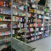 نیروی خانم فروشندگی