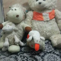۴عددعروسک خرسی بزرگ وکوچک،همگی باهم ۵۰۰تومن