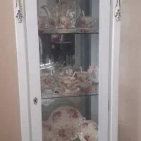 بوفه وساعت
