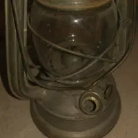 چراغ نفتی قدیمی