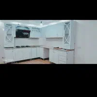 فروشنده خانم