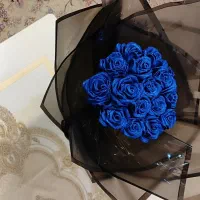 گل رز با ربان