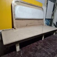 تخت نوجوان و پاتختی|تخت و سرویس خواب|مشهد, چهارچشمه|دیوار