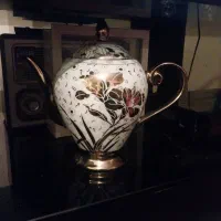 قوری آب طلا کاری شده