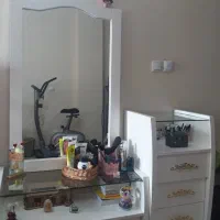 سرویس خواب تمیز و نو|تخت و سرویس خواب|اصفهان, بهارستان (مخابرات)|دیوار