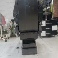 صندلی ارایشگاهی 2 عدد باهم 8 تومن|آرایشگاه و سالن‌های زیبایی|محمدشهر, جعفرآباد|دیوار