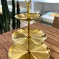 شیرینی خوری استیل سه طبقه طلایی
