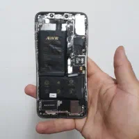 یک دستگاه apple iphone xs max
