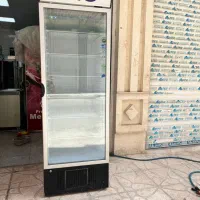 فریزر ایستاده عرض ۷۰ کینو در حد نو نو|فروشگاه و مغازه|تهران, فلسطین (میدان انقلاب)|دیوار