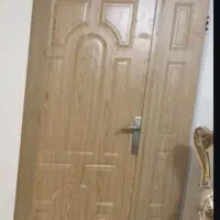 درب دو لنگه نو و بدون ایراد همراه دستگیره