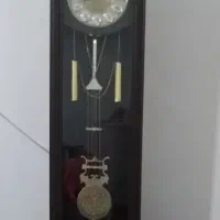 ساعت ایستاده چوبی