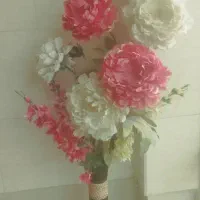 حراج گل و گلدان چوبی با هم ۲۰۰ تومن|گل مصنوعی|اراک, |دیوار