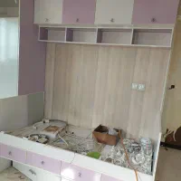 ست چوب اتاق خواب دخترانه فروش فوری به علت جابجایی|تخت و سرویس خواب|قم, شاه سید علی|دیوار