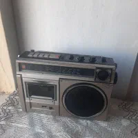 رادیو عتیقه در حد نو|کلکسیون اشیاء عتیقه|اراک, |دیوار
