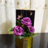 گل مصنوعی نو مطابق عکس