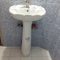 ۲عدد روشویی به همراه شیر سالم